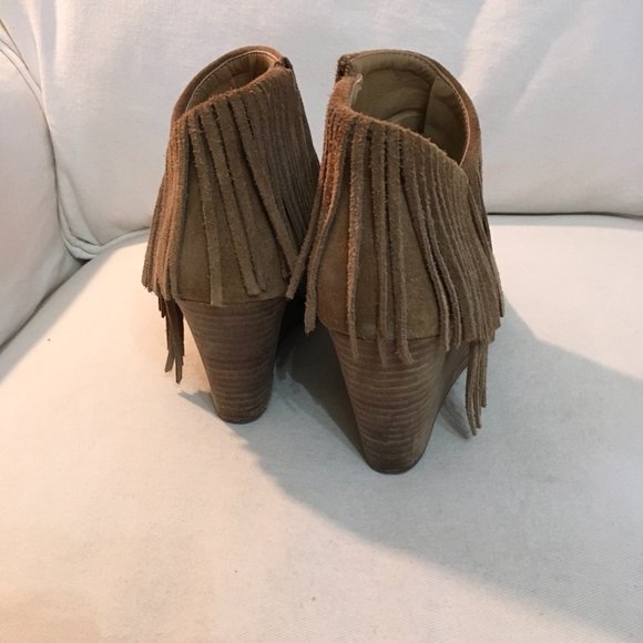 Lucky Brand Yachin Leather Fringe Boots - Picture 6 of 9